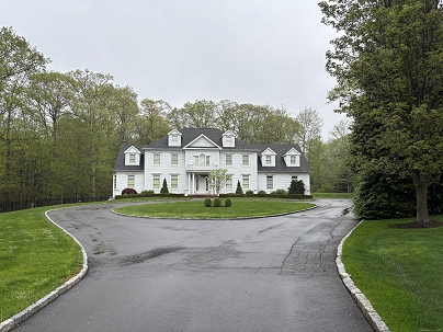 45 Edwin Ct, Guilford, CT 06437 United States