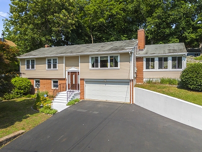 79 Fall Rd, Guilford, CT 06437 United States