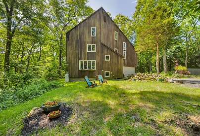 80 Deer Ln, Guilford, CT 06437 United States