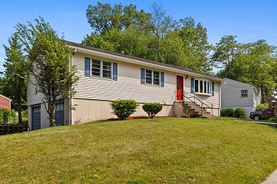 107 Carroll Rd, Hamden, CT 06517 United States