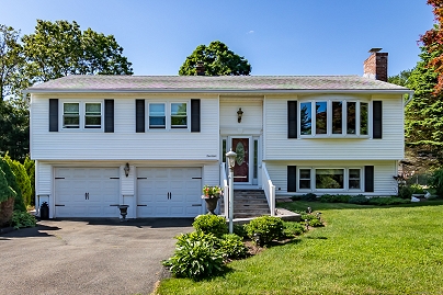 14 Melrose Ct, Hamden, CT 06518 United States