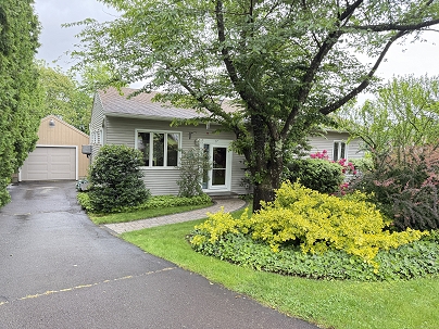 17 Edgecomb St, Hamden, CT 06517 United States