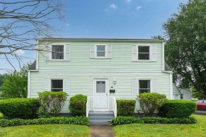 21 Pond Rd, Hamden, CT 06514 United States