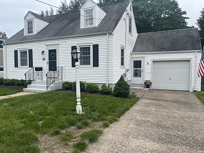 24 Westview St, Hamden, CT 06514 United States