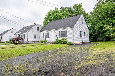 2579 Whitney Ave, Hamden, CT 06518 United States