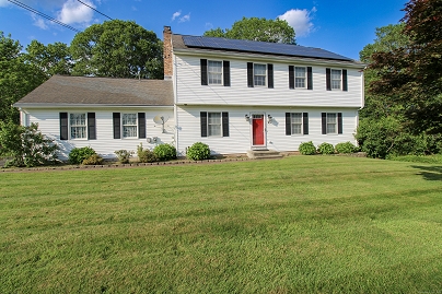 33 Valerie Ct, Hamden, CT 06517 United States