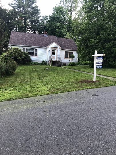 50 Richard Dr, Hamden, CT 06514 United States