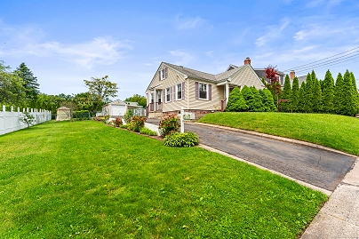 72 Westminster St, Hamden, CT 06518 United States