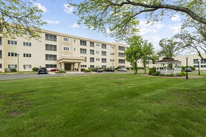 75 Washington Ave Unit 2-307, Hamden, CT 06518 United States
