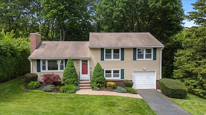 81 Brown St, Hamden, CT 06518 United States