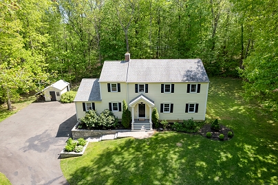 31 Pine Dr, Madison, CT 06443 United States