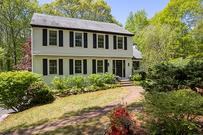 4 Sheffield Ln, Madison, CT 06443 United States