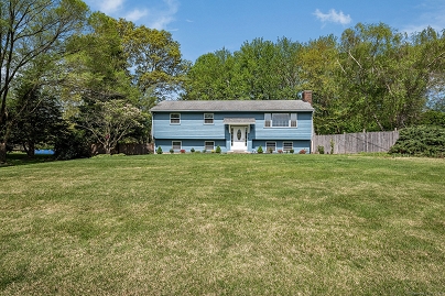 44 Puritan Ln, Madison, CT 06443 United States