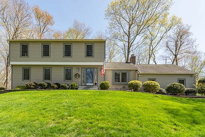 5 Dover Ln, Madison, CT 06443 United States