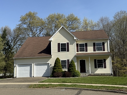 123 Hidden Valley Dr, Meriden, CT 06451 United States