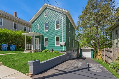 70 Maple St, Meriden, CT 06451 United States