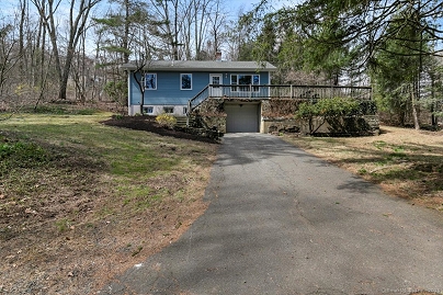 203 Lake Shore Dr, Middlebury, CT 06762 United States