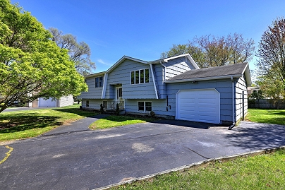 21 Chelsea Cir, Milford, CT 06460 United States