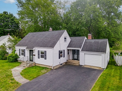 239 Old Field Ln, Milford, CT 06460 United States