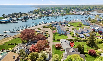 27 Dock Rd, Milford, CT 06460 United States