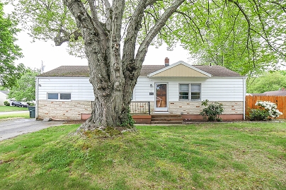 44 Columbia Dr, Milford, CT 06460 United States