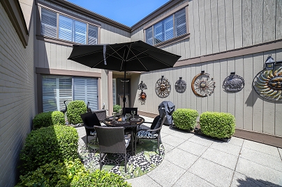 85 Viscount Dr Unit 10A, Milford, CT 06460 United States