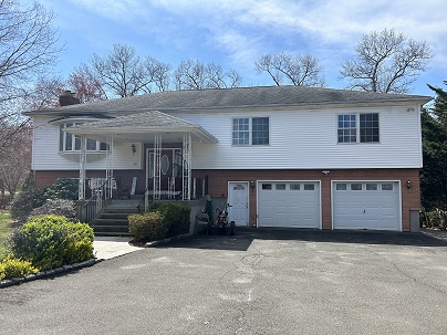 20 Charlene Dr, Naugatuck, CT 06770 United States
