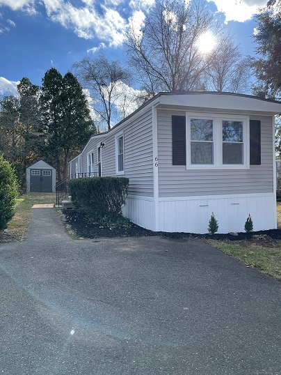 66 Nancy Ln, Naugatuck, CT 06770 United States