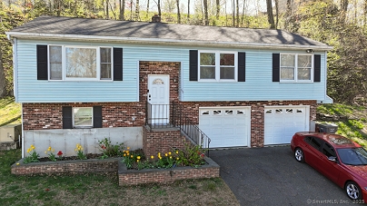 69 Morris St, Naugatuck, CT 06770 United States