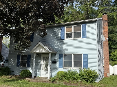 81 Melrose Dr, New Haven, CT 06513 United States