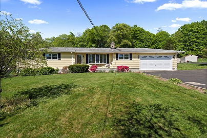 246 Sea Hill Rd, North Branford, CT 06471 United States