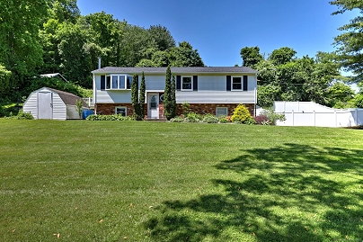 50 Sea Hill Rd, North Branford, CT 06471 United States