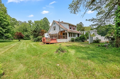 283 Derby Ave, Orange, CT 06477 United States
