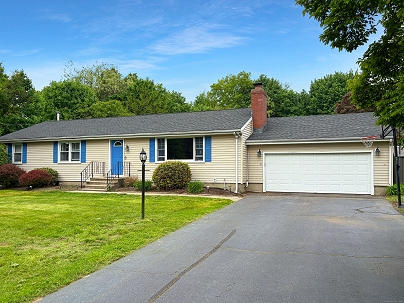 340 Ann Rose Dr, Orange, CT 06477 United States