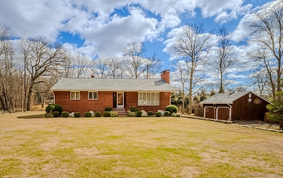 479 Alpom Dr, Orange, CT 06477 United States