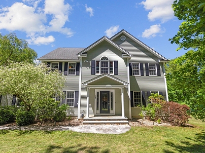 15 Tall Pines Dr, Oxford, CT 06478 United States