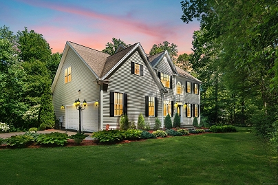 20 Lisbon Ter, Oxford, CT 06478 United States