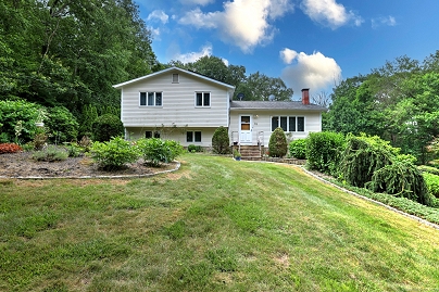 35 Wilson Dr, Oxford, CT 06478 United States