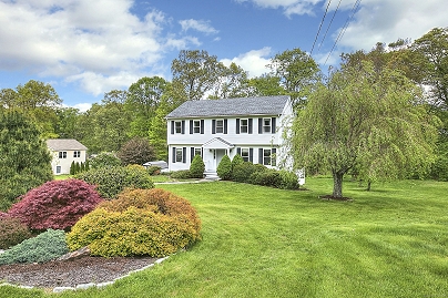 23 Davis Rd, Seymour, CT 06483 United States