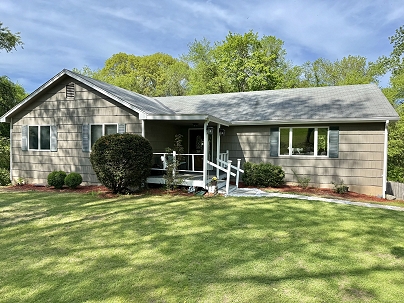 23 Deer Run Dr, Seymour, CT 06483 United States