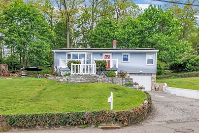 5 Morningstar Dr, Seymour, CT 06483 United States