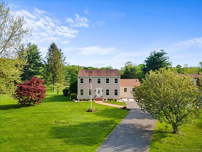 299 W Flat Hill Rd, Southbury, CT 06488 United States