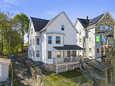 11 Putnam St, Waterbury, CT 06704 United States