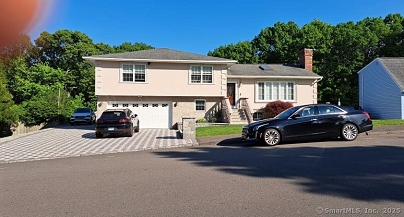 115 Kendall Cir, Waterbury, CT 06708 United States