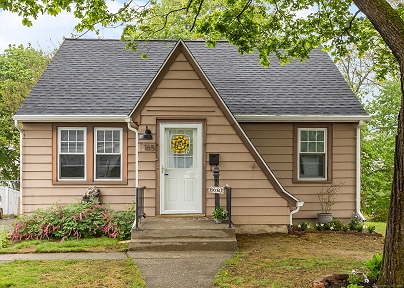 165 Carver St, Waterbury, CT 06708 United States