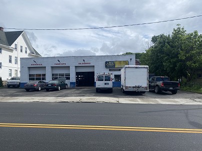 1833 E Main St, Waterbury, CT 06705 United States