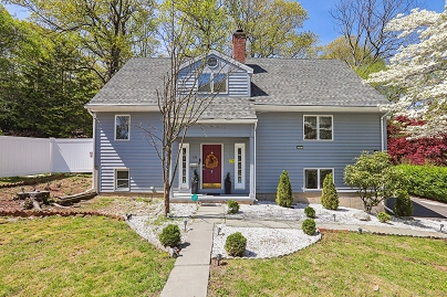 219 Robinwood Rd, Waterbury, CT 06708 United States