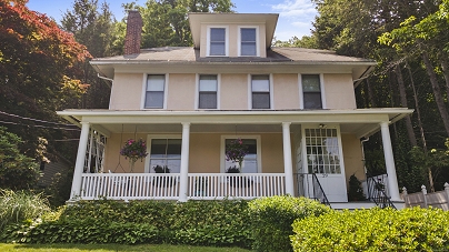 29 Circuit Ave, Waterbury, CT 06708 United States