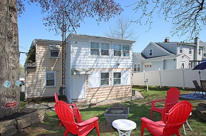 30 Norman St, Waterbury, CT 06708 United States