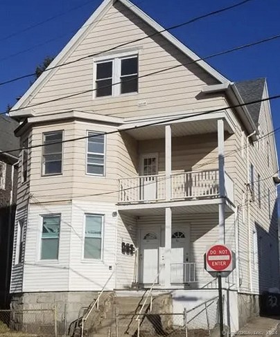 32 Hawkins St, Waterbury, CT 06704 United States